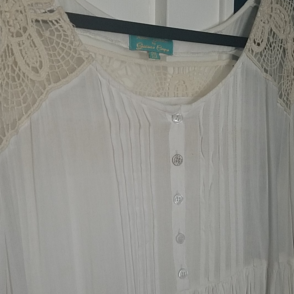 Authentic Italian Handmade Top - Picture 3 of 4
